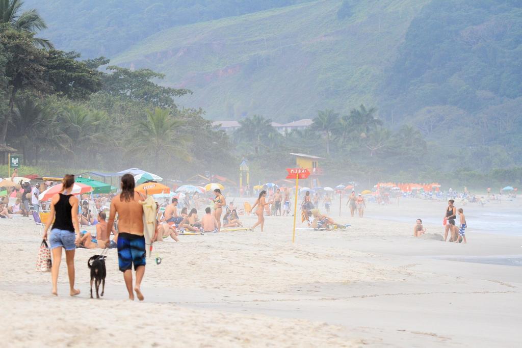 Flat Vila Morena A Pousada Da Sua Familia Camburi  Exterior foto